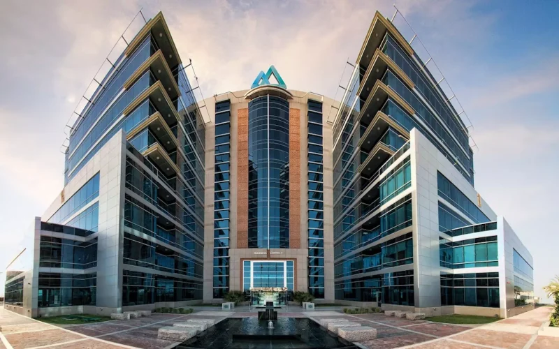 rakez-free-zone-business-setup-in-uae